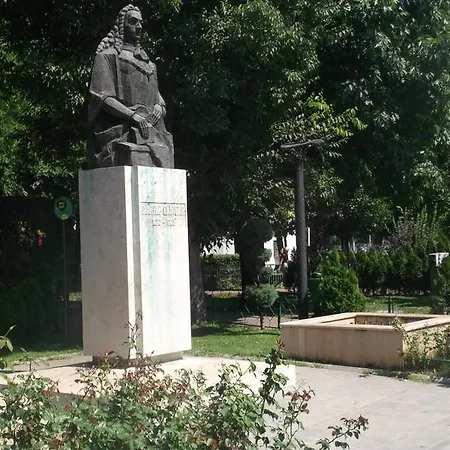 Gamma Group Accommodation Bucarest Esterno foto